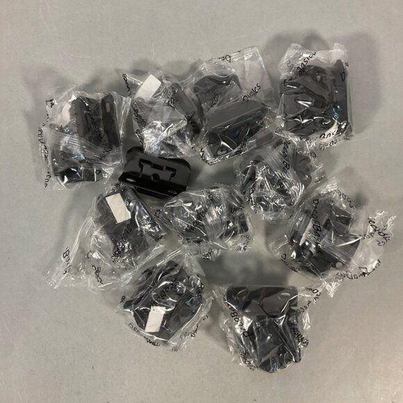 Decobasics 1/2" Overlay Semi Partial Wrap Around Kitchen Cabinet Hinges (10 Pair - Picture 11 of 15